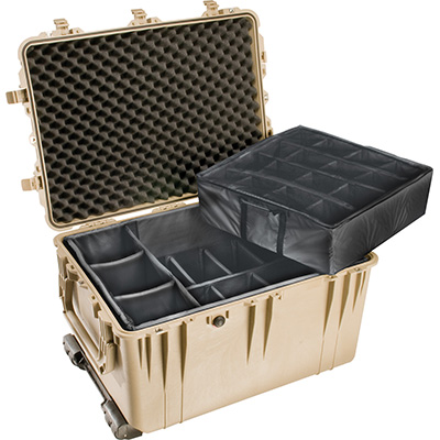 1660 pelican 1664 padded rolling military case